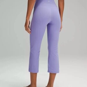 NWT Lululemon Groove SHR Crop 23” DKLA Dark Lavender size 4